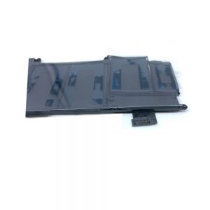 Replacement laptop battery for Apple A1582