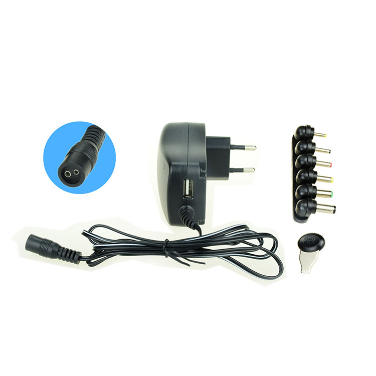 30W Universal AC/DC Adapter