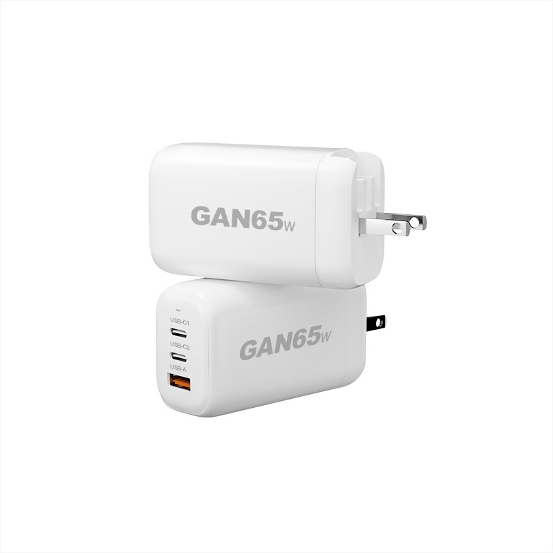 Best selling 65W GaN Foldable 3-Port Fast Charger - Image 2