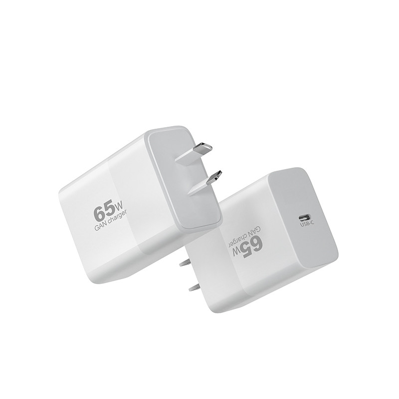Fast Charging 65W GaN Charger - Image 5