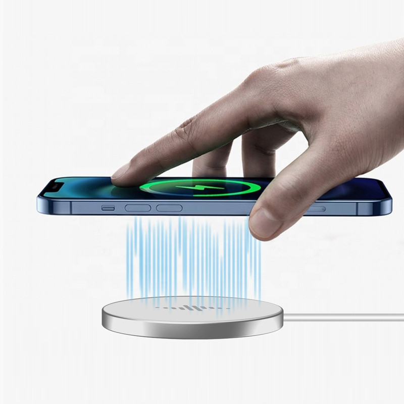 Newly 15W Magnetic Wireless Magsafe Charger for Iphone12 - Image 4