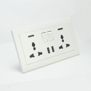 Wall Outlet with USB Ports Plug Extender