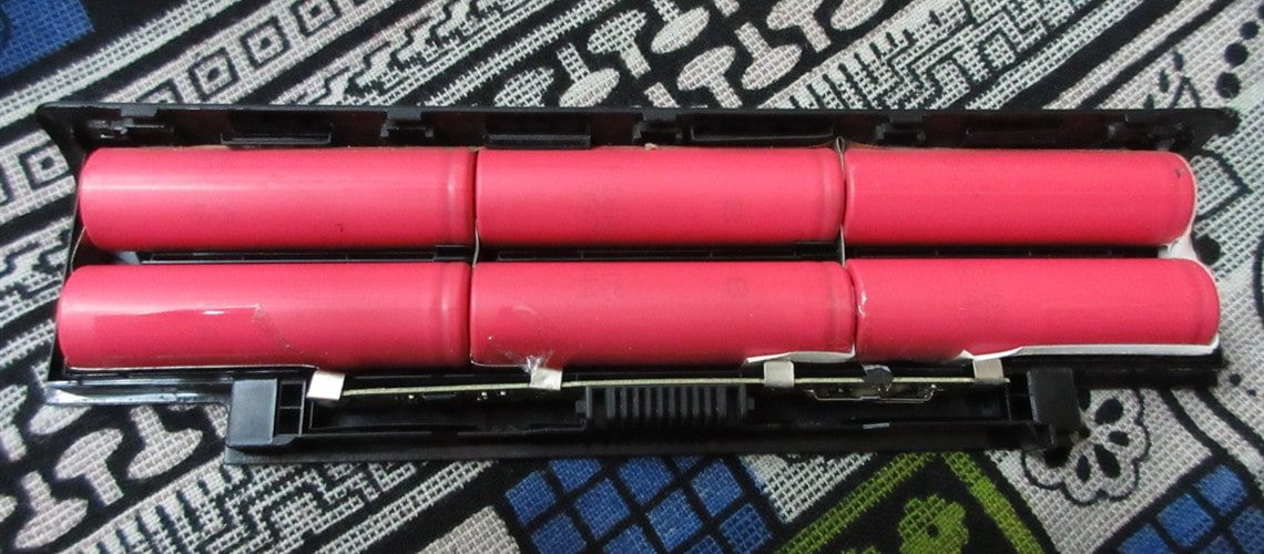 how-to-properly-dispose-of-your-old-laptop-batteries
